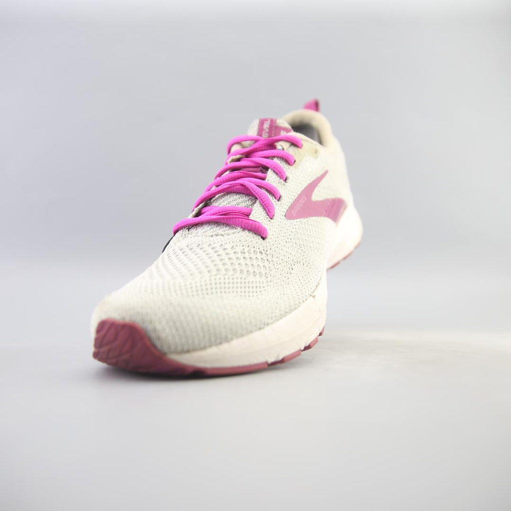 BROOKS REVEL 5