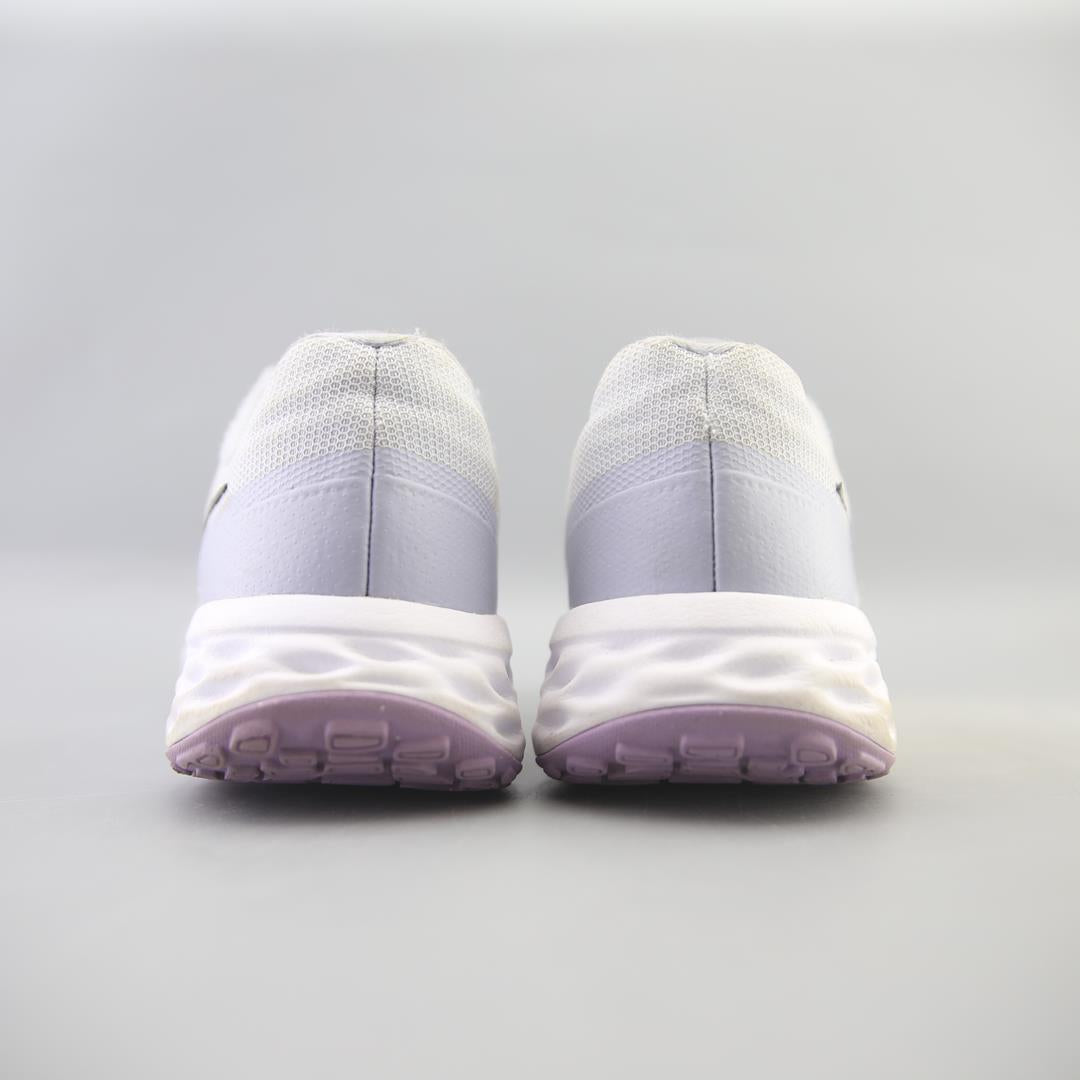 NIKE  REVOLUTION 6