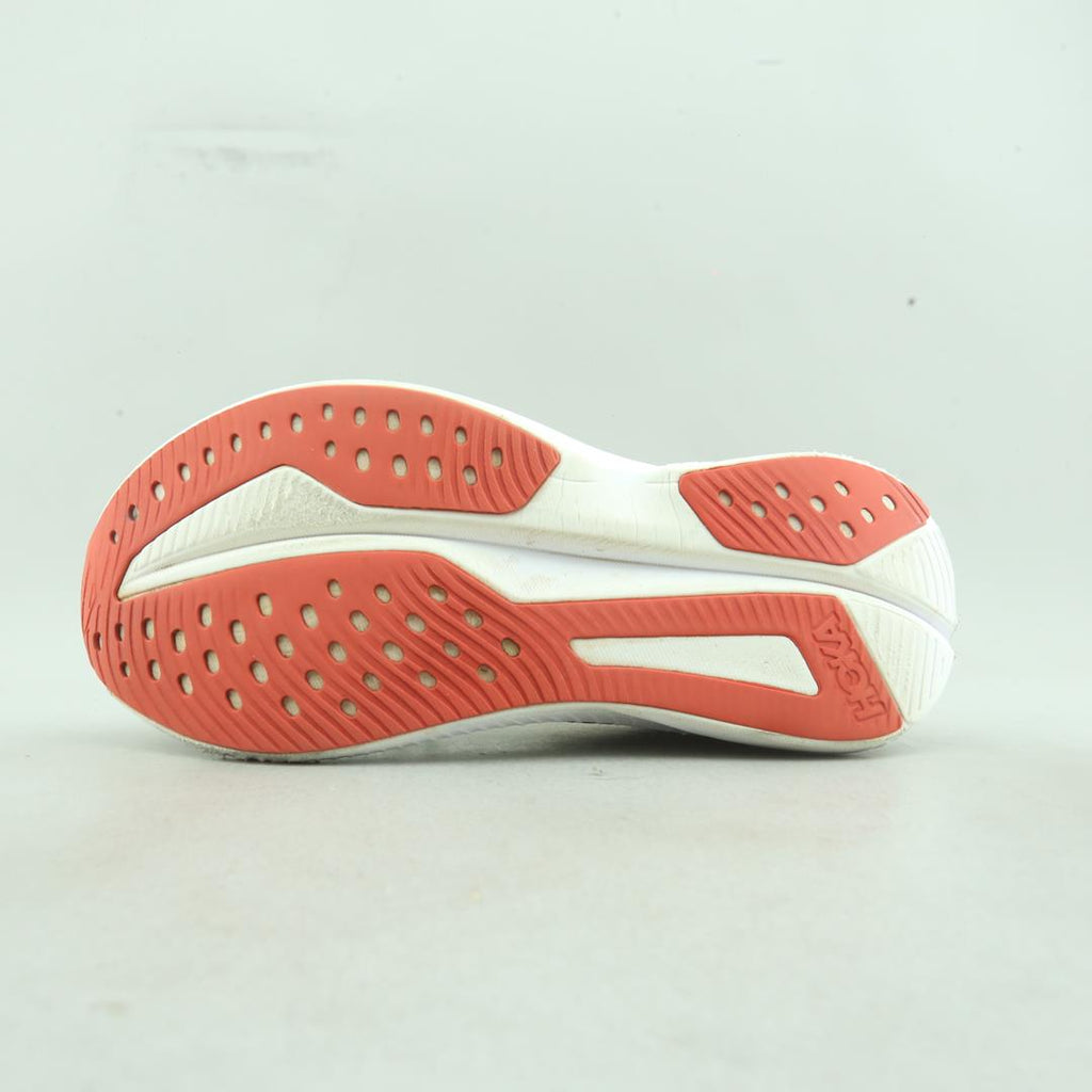 HOKA ONE ONE  MACH 6