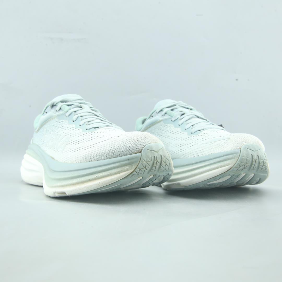 HOKA ONE ONE BONDI 8