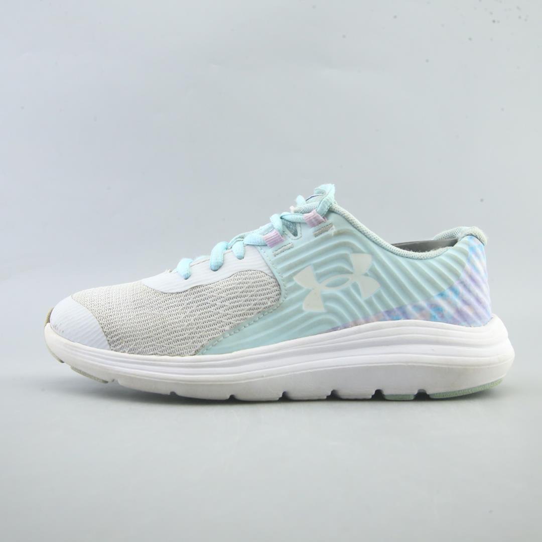 UNDER ARMOUR OUT HUSTLE