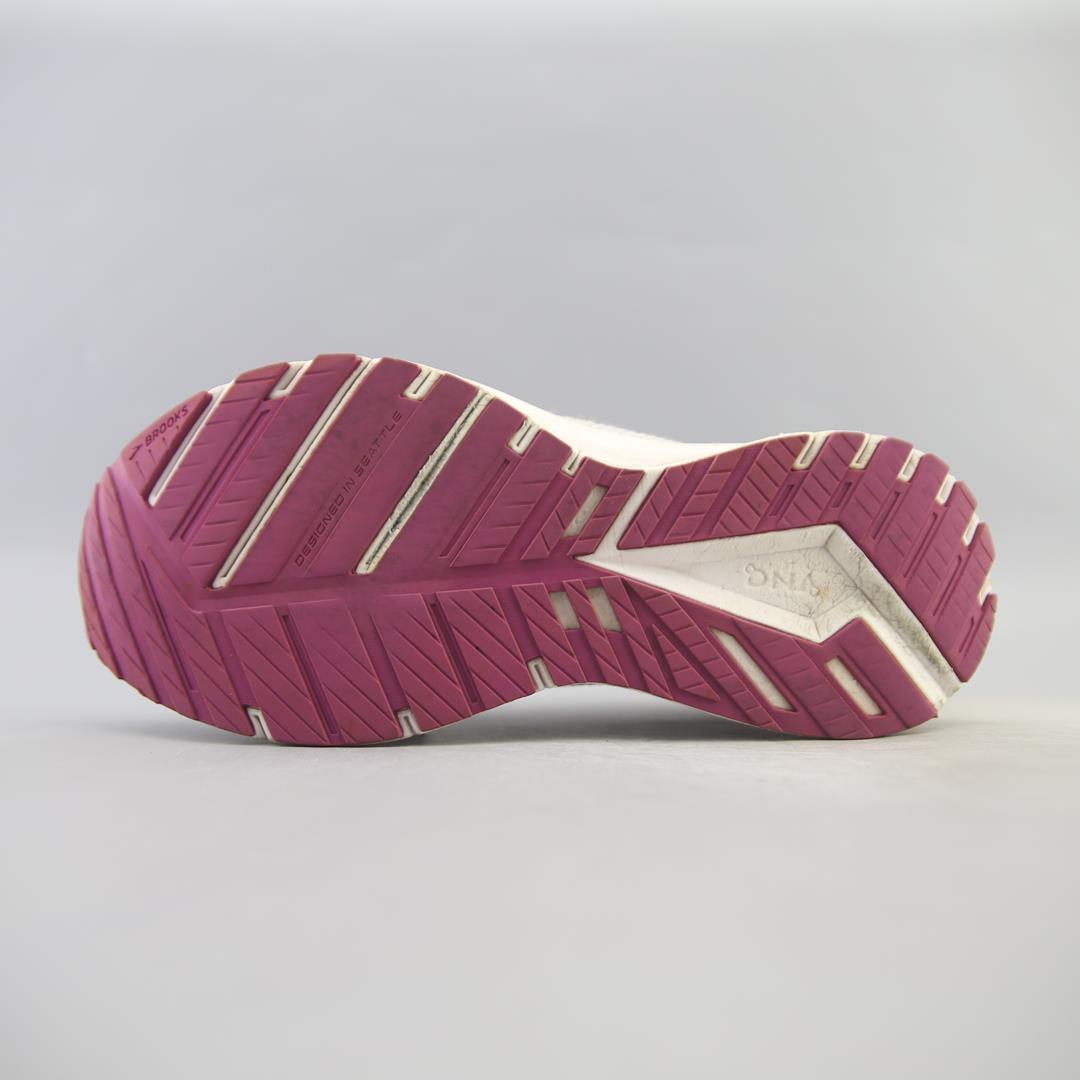 BROOKS REVEL 5