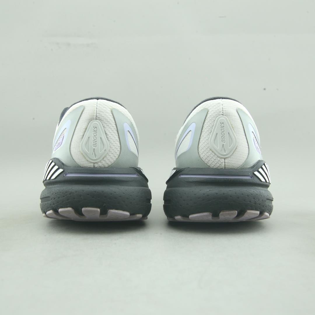 BROOKS ADRENALINE GTS 23
