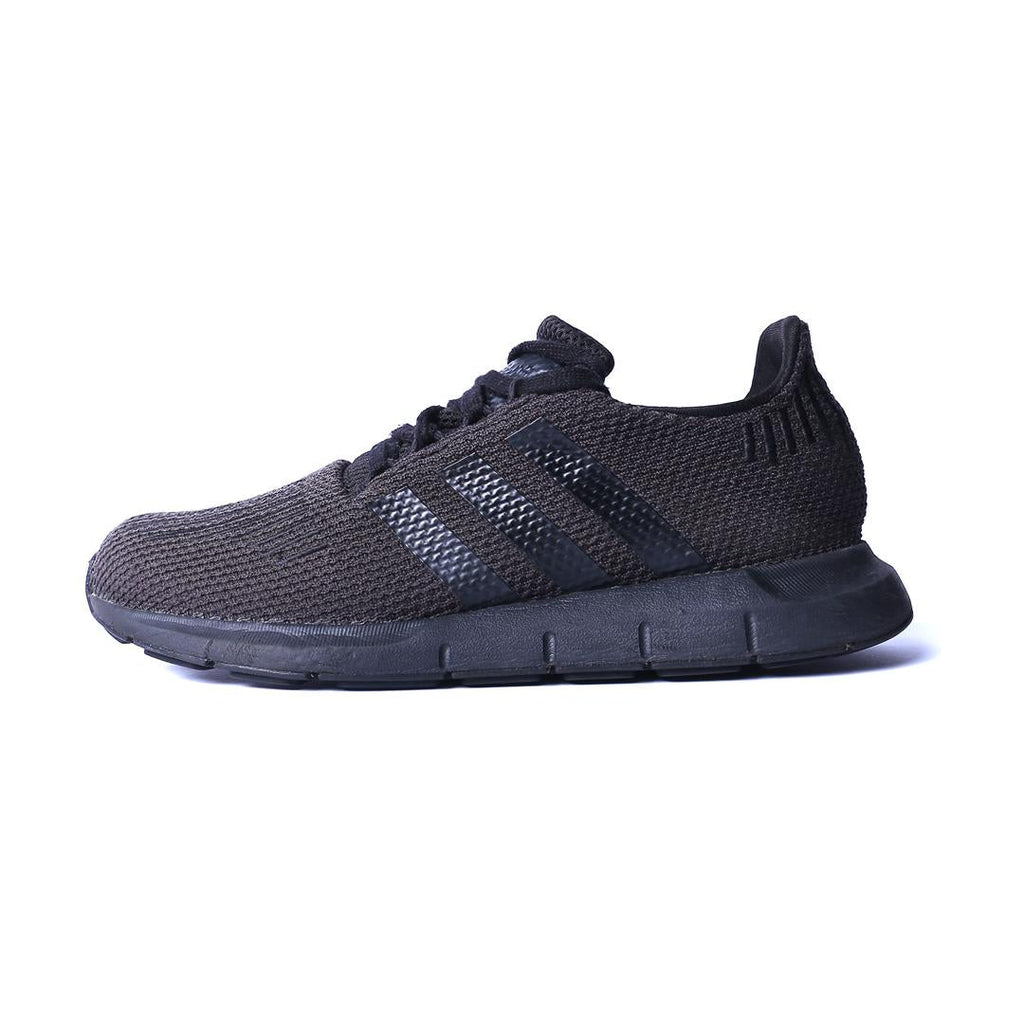 ADIDAS SWIFT RUN